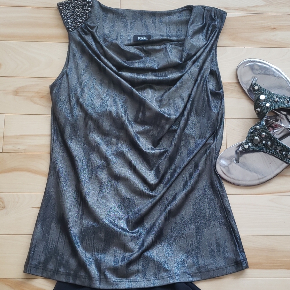 DONNA - Sleeveless top